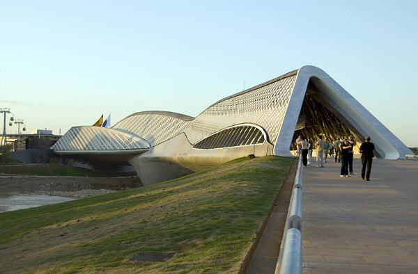 Brückenpavillon | Bridge Pavilion | Pabellón Puente